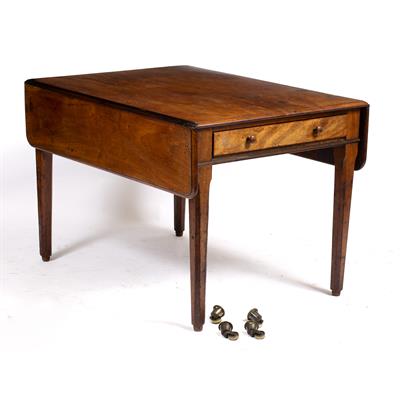 Lot 544 - A 19TH CENTURY MAHOGANY DROP LEAF TABLE