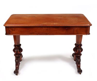 Lot 549 - A VICTORIAN MAHOGANY CENTRE TABLE