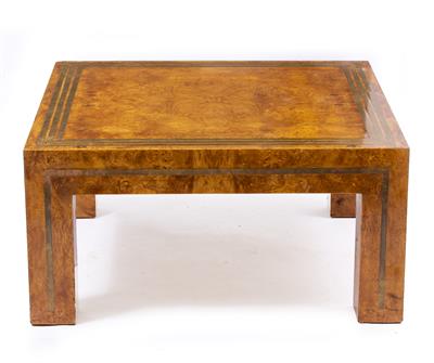 Lot 707 - AN ART DECO STYLE LAMINATED BURR SATINWOOD VENEERED COFFEE TABLE