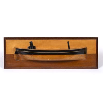 Lot 24 - AN EARLY 20TH CENTURY HALF HULL MODEL BOAT in mahogany