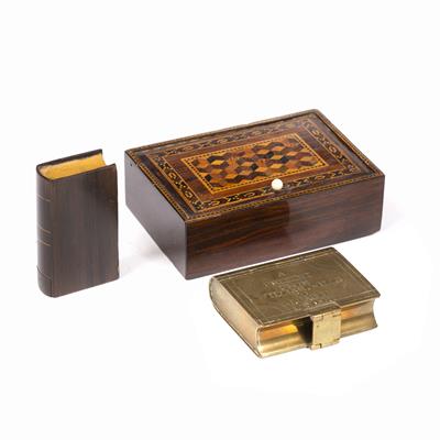 Lot 27 - A 19TH CENTURY ROSEWOOD AND TUNBRIDGE INLAID RECTANGULAR BOX 11cm wide