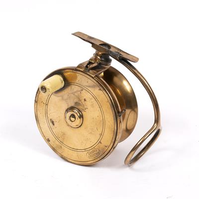 Lot 88 - A BRASS  MALLOCH'S PATENT SIDE CASTING FISHING REEL stamped 'Malloch's' patent