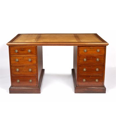 Lot 92 - AN EARLY 19TH CENTURY MAHOGANY PARTNER'S DESK having tooled leather inset top