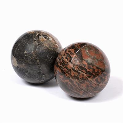 Lot 111 - A PINK AND GREY VARIEGATED MARBLE SPHERE