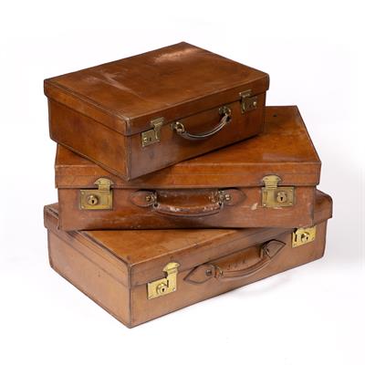 Lot 141 - TWO EARLY 20TH CENTURY LEATHER SUITCASES