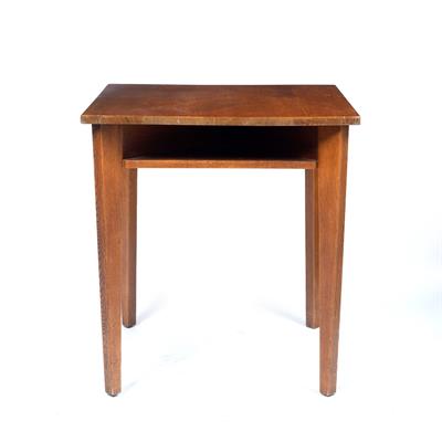 Lot 6 - Gordon Russell of Broadway