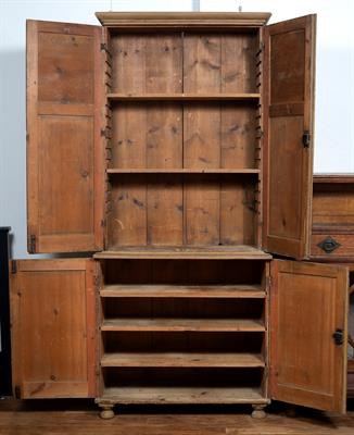 Lot 91 - Country house cupboard