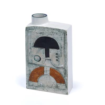 Lot 220 - Ann Lewis for Troika pottery