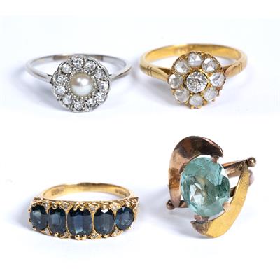 Lot 363 - Four gold rings to include