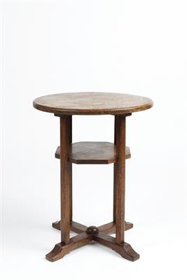 Lot 30 - Heals style