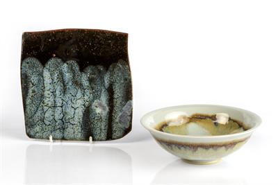 Lot 253 - Two pieces of studio pottery