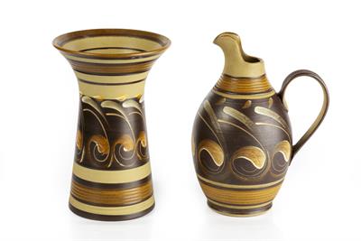 Lot 258 - Glyn Colledge (1922-2000) at Denby Pottery