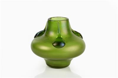 Lot 295 - Attributed to Loetz