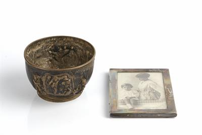 Lot 346 - Victorian silver bowl