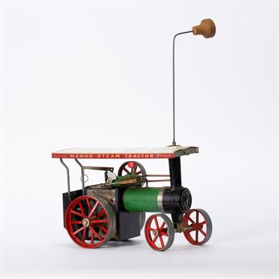 Lot 11 - Mamod Steam Tractor