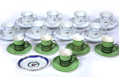 Lot 56 - Set of Shelley teacups and saucers