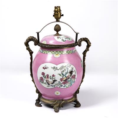 Lot 118 - Chinese famille rose vase