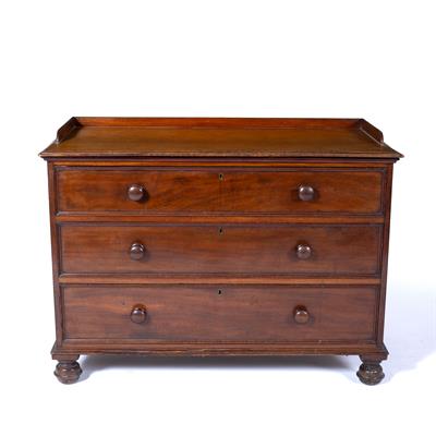 Lot 139 - Mahogany estate chest of drawers