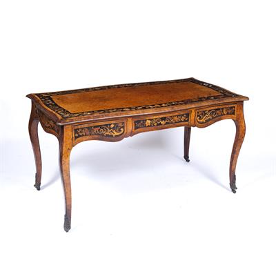 Lot 164 - Walnut library/writing table