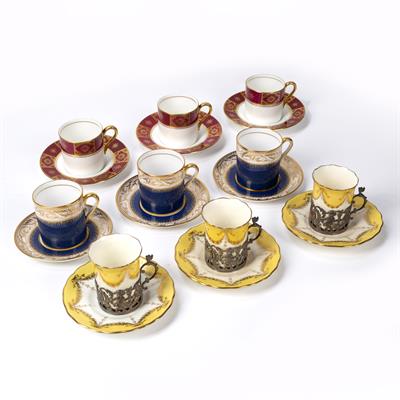 Lot 270 - Set of six Coalport cups and saucers