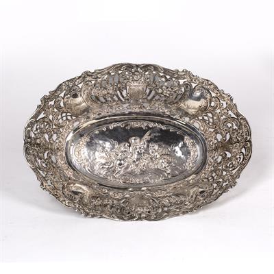 Lot 315 - Silver filigree basket dish