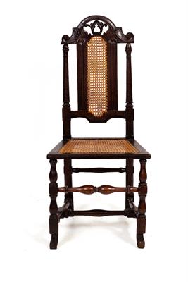 Lot 23 - A CAROLEAN OAK SIDE CHAIR