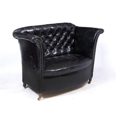 Lot 44 - A BLACK LEATHER UPHOLSTERED HIGH BACKED WINDOW SEAT OR SOFA