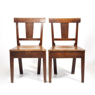 Lot 61 - A PAIR OF 19TH CENTURY OAK BAR BACK COUNTRY CHAIRS