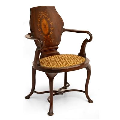 Lot 70 - AN EDWARDIAN MAHOGANY OPEN ARMCHAIR