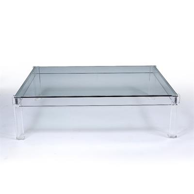 Lot 123 - A CONTEMPORARY PERSPEX COFFEE TABLE