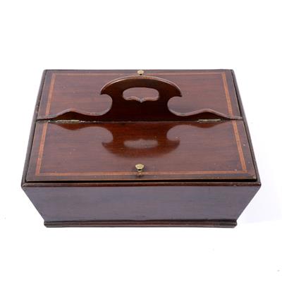 Lot 138 - AN EARLY 19TH CENTURY MAHOGANY CUTLERY BOX