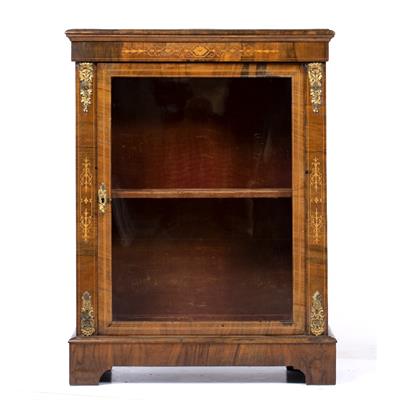 Lot 281 - A VICTORIAN WALNUT PIER CABINET