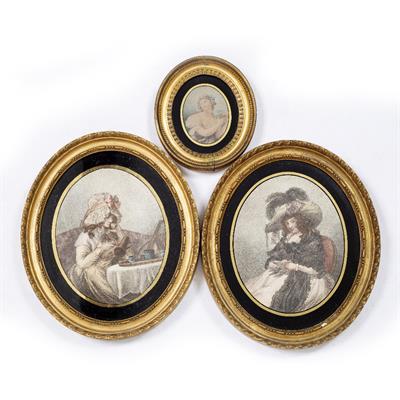 Lot 293 - A PAIR OF VERRE EGLOMISE OVAL PORTRAIT PRINTS