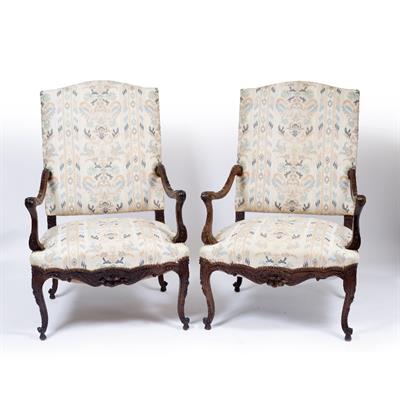 Lot 454 - A PAIR OF 19TH CENTURY FRENCH LOUIS XV STYLE WALNUT ARMCHAIRS