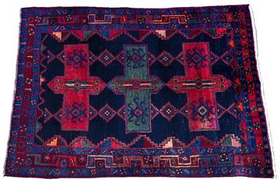 Lot 471 - A HAMADAN DARK BLUE GROUND RUG