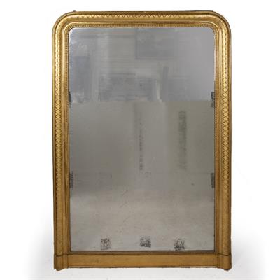 Lot 488 - A LARGE VICTORIAN GILT FRAMED OVERMANTLE MIRROR