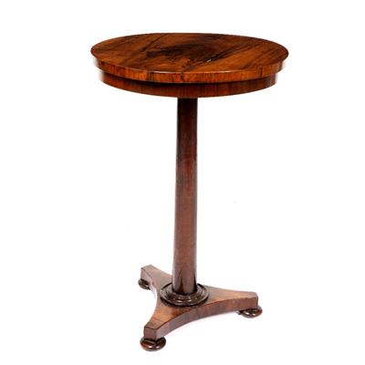 Lot 513 - A 19TH CENTURY ROSEWOOD CIRCULAR OCCASIONAL TABLE