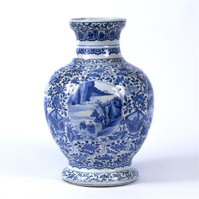 Lot 4 - Blue and white baluster vase