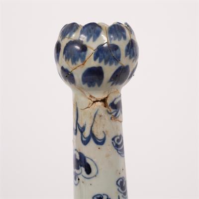Lot 29 - Blue and white tulip vase