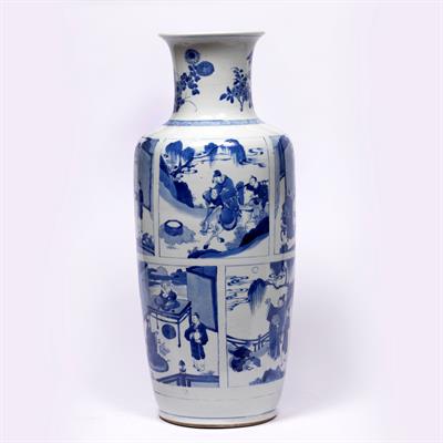 Lot 43 - Blue and white rouleau vase