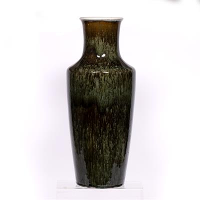 Lot 85 - Green glaze vase