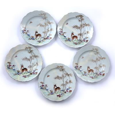 Lot 145 - Set of five famille rose plates