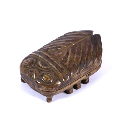 Lot 209 - Brown jade box