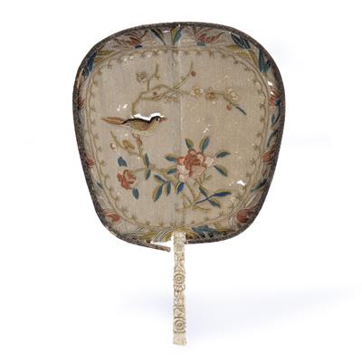 Lot 243 - Ivory and silk embroidered rigid fan (pien mien)