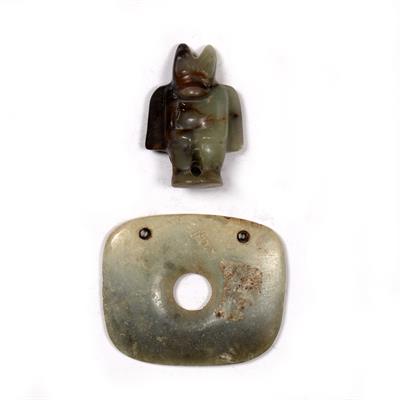 Lot 317 - Archaic style jade plaque