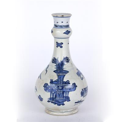 Lot 393 - Blue and white porcelain vase