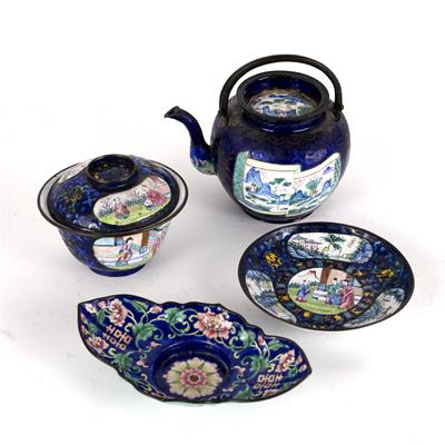 Lot 423 - Group of enamel