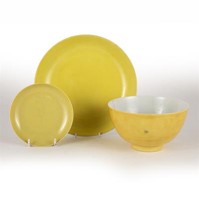 Lot 438 - Three yellow glazed porcelain pieces