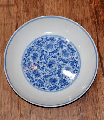 Lot 441 - Blue and white dish