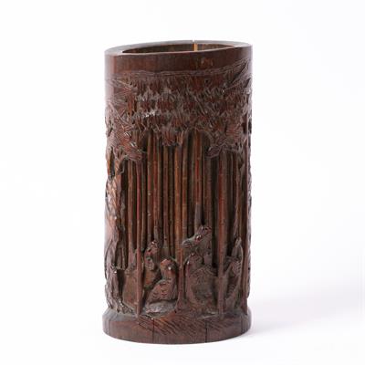 Lot 468 - Bamboo brush pot